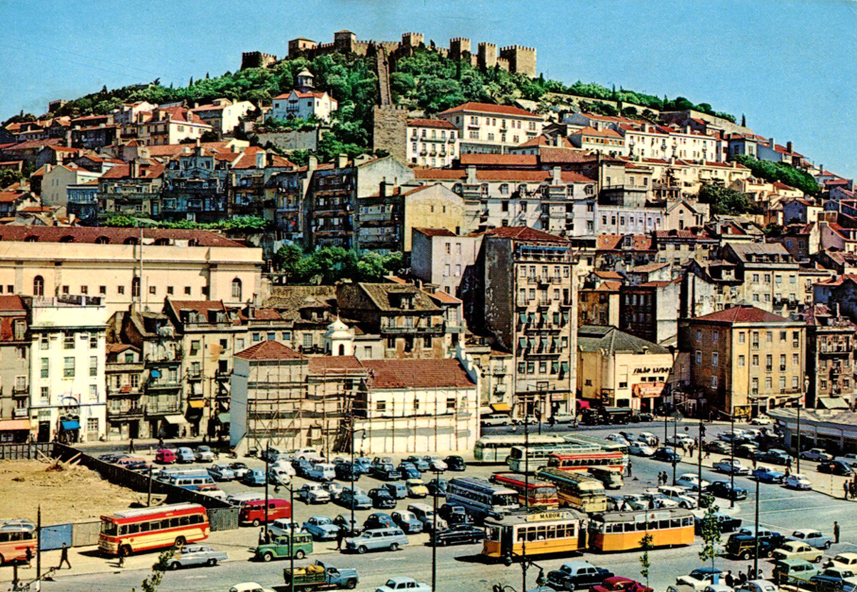 Castelo de São Jorge, colina onde se ergue a antiga cidadela de Lisboa tomada em 1147