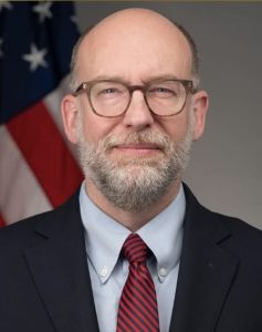 Russell Vought: como o homem do orçamento reforça Trump